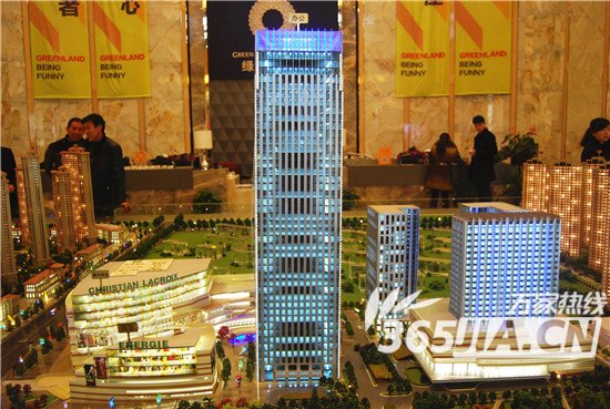2015潜力盘解析:绿地新都会 立体交通构筑地标综合体