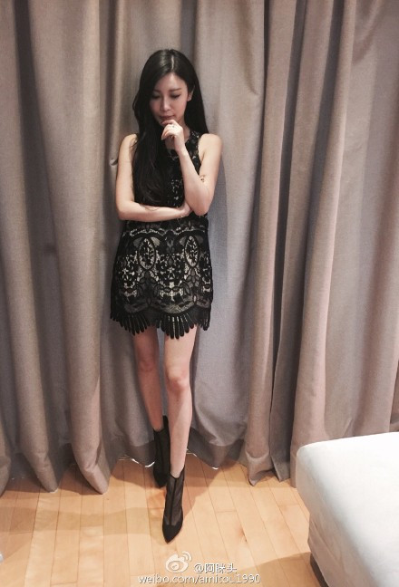REVOLVEclothing - 阿眯头 - Amiholic REVOLVEclothing - 阿眯头 - Amiholic