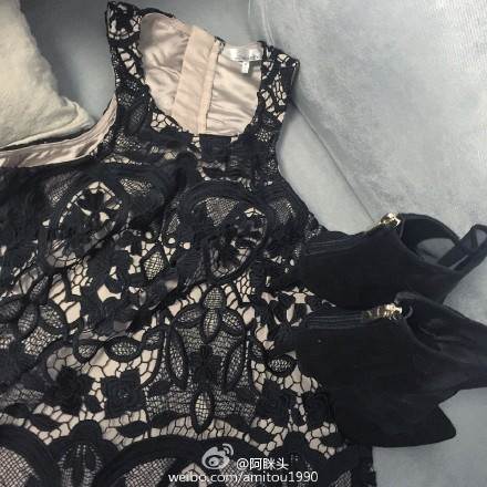 REVOLVEclothing - 阿眯头 - Amiholic REVOLVEclothing - 阿眯头 - Amiholic
