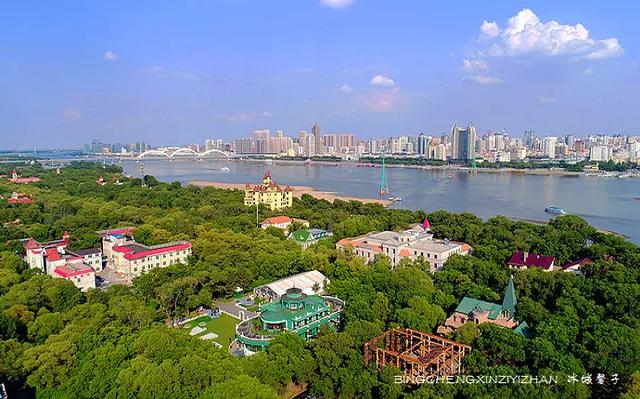 当音乐与冰雪在松江湿地相遇,会制造出怎样的浪漫? 当音乐与冰雪在松江湿地相遇,会制造出怎样的浪漫?