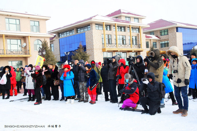 乐享冰雪,畅游龙腾——齐齐哈尔湿地冰雪文化旅游节拉开序幕 乐享冰雪,畅游龙腾——齐齐哈尔湿地冰雪文化旅游节拉开序幕