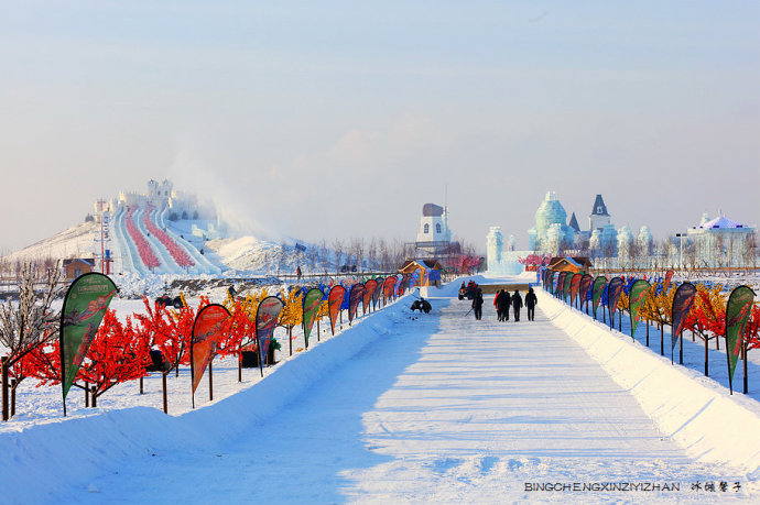 哈尔滨的又一童话王国:城堡中的欢乐冰雪世界 哈尔滨的又一童话王国:城堡中的欢乐冰雪世界