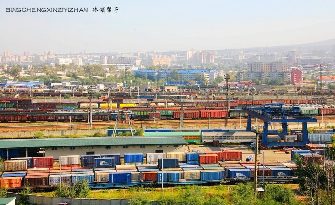 【中东铁路寻迹跨境自驾游】行在贝加尔湖畔,走在西伯利亚画卷里 【中东铁路寻迹跨境自驾游】行在贝加尔湖畔,走在西伯利亚画卷里