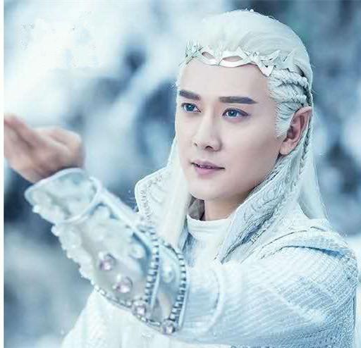 盘点10大男星罕见的古装白发造型(图)