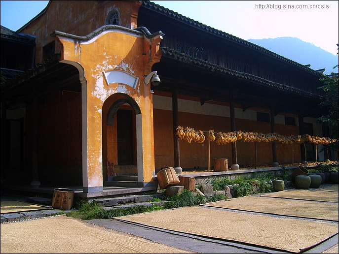 [转载]假日天台行-------国清寺三大怪!