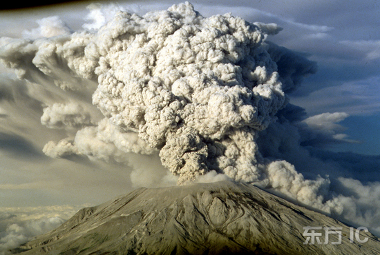 [转载【大事件】沉寂100多年的圣海伦斯火山爆发了-1980年