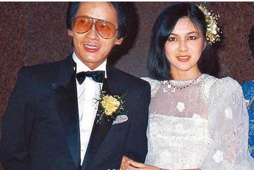 关之琳罕见晒童年照从小美到大,可惜几段婚姻无所出浪费美丽基因 关之琳罕见晒童年照从小美到大,可惜几段婚姻无所出浪费美丽基因