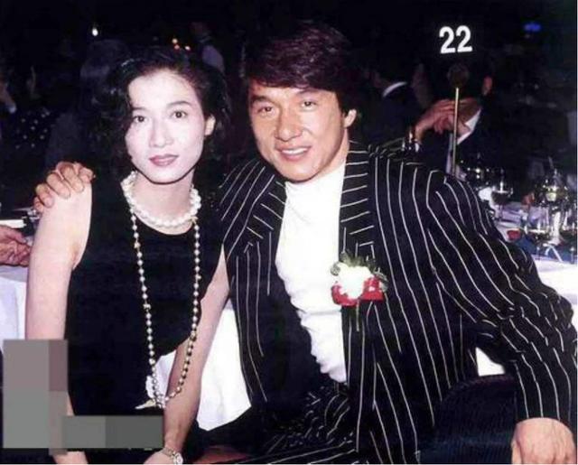媒体称吴卓林女友为其妻子或太太扎眼,房祖名未婚成龙就有了儿媳 媒体称吴卓林女友为其妻子或太太扎眼,房祖名未婚成龙就有了儿媳