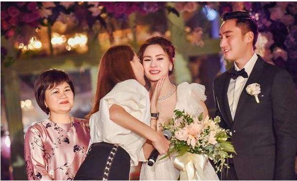 以前低调的阿娇婚后变八卦体质,比好姐妹阿萨话题多人气高 以前低调的阿娇婚后变八卦体质,比好姐妹阿萨话题多人气高