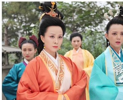 《芈月传》85后演员比孙俪嫩比妃子美却只能演玳瑁葵姑 《芈月传》又现怪像:葵姑玳瑁演员是85后比孙俪刘涛嫩比妃子美