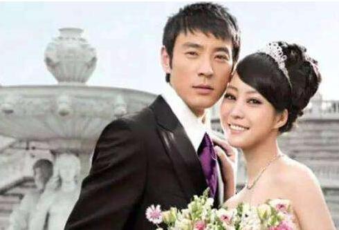 《如懿传》中辛芷蕾痴迷的他,也曾让郝蕾情醉,和他离婚后剃光头 《如懿传》中辛芷蕾痴迷的他,也曾让郝蕾情醉,和他离婚后剃光头