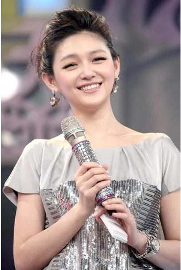 42岁大S与同龄李湘合影,产后难瘦回去的两大名嘴如今都靠PS美着 42岁大S与同龄李湘合影,产后难瘦回去的两大名嘴如今都靠PS美着