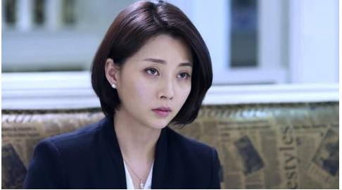 美玉无瑕美人有痣:殷桃嘴唇的痣和胡一天鼻尖的痣总让人想抠掉! 美玉无瑕美人有痣:殷桃嘴唇的痣和胡一天鼻尖的痣总让人想抠掉!