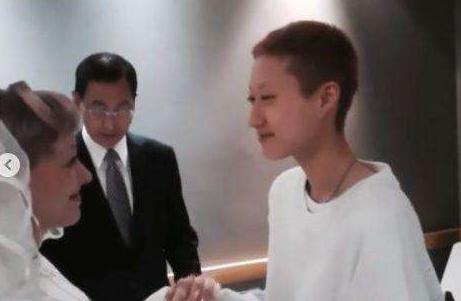 媒体称吴卓林女友为其妻子或太太扎眼,房祖名未婚成龙就有了儿媳 媒体称吴卓林女友为其妻子或太太扎眼,房祖名未婚成龙就有了儿媳
