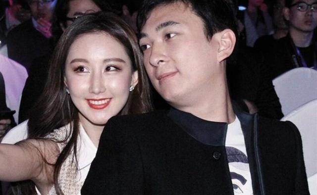 王思聪一条微博互动量轻松破一千五百万,秒杀赵丽颖唐嫣官宣婚讯 王思聪一条微博互动量轻松破一千五百万,秒杀赵丽颖唐嫣官宣婚讯