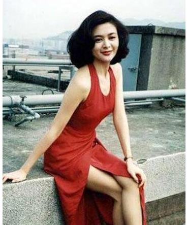 关之琳罕见晒童年照从小美到大,可惜几段婚姻无所出浪费美丽基因 关之琳罕见晒童年照从小美到大,可惜几段婚姻无所出浪费美丽基因