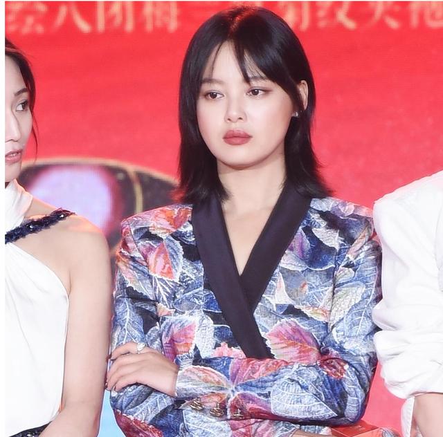 《如懿传》嫔妃戏外斗艳:周迅霸气张钧甯最美,董洁辛芷蕾都低调 《如懿传》嫔妃戏外斗艳:周迅霸气张钧甯最美,董洁辛芷蕾都低调
