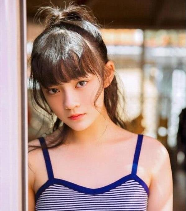 刘亦菲18岁演小龙女成经典,而杨幂19岁演郭襄不如李绮红被遗忘! 刘亦菲18岁演小龙女成经典,而杨幂19岁演郭襄不如李绮红被遗忘!
