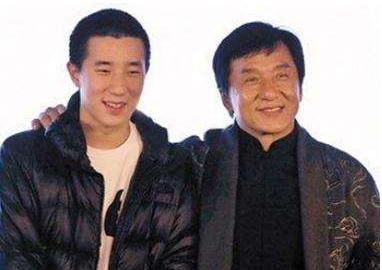 媒体称吴卓林女友为其妻子或太太扎眼,房祖名未婚成龙就有了儿媳 媒体称吴卓林女友为其妻子或太太扎眼,房祖名未婚成龙就有了儿媳