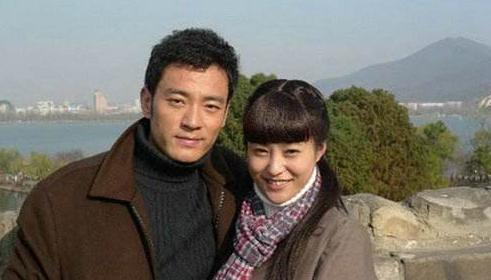 《如懿传》中辛芷蕾痴迷的他,也曾让郝蕾情醉,和他离婚后剃光头 《如懿传》中辛芷蕾痴迷的他,也曾让郝蕾情醉,和他离婚后剃光头
