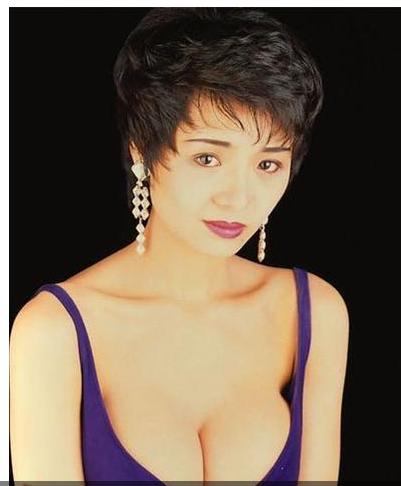 昔日波霸艳星叶子楣低调复出性感不再 她比邱淑贞叶玉卿胸大性感,却淡出二十年未婚未孕,复出赚钱养老