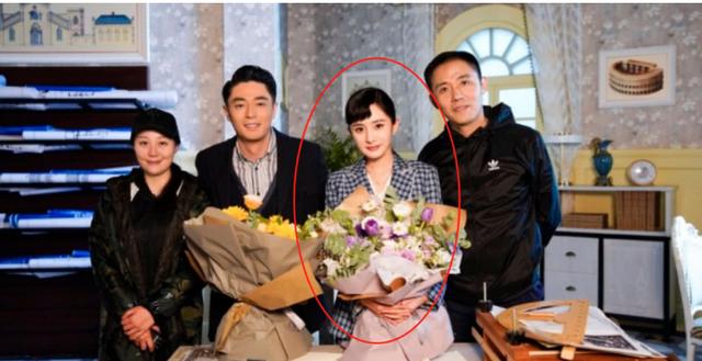霍建华结婚两年,与周迅杨幂拍戏就花了442天,比陪林心如还多 霍建华结婚两年,与周迅杨幂拍戏就花了442天,比陪林心如还多