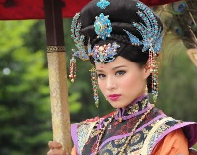 《延禧攻略》佘诗曼演娴妃出彩被赞,胡杏儿来演也会很出彩! 《延禧攻略》佘诗曼演娴妃出彩被赞,胡杏儿来演也会很出彩!