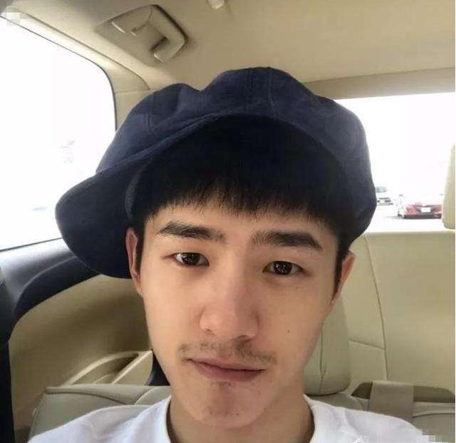 周杰伦莱昂纳多留胡子毁形象,这两位小鲜肉留胡子却获好评 周杰伦莱昂纳多留胡子毁形象,这两位小鲜肉留胡子却获好评