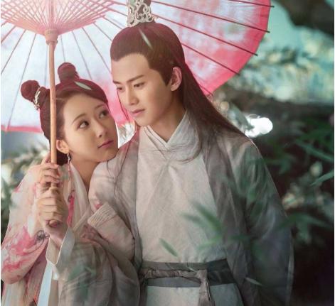 英年早婚当爹的任嘉伦,与景甜杨紫合作却没火,和谭松韵组CP走红 英年早婚当爹的任嘉伦,与景甜杨紫合作却没火,和谭松韵组CP走红