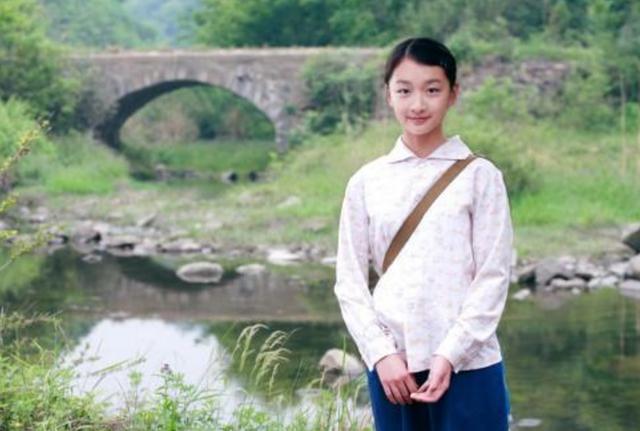 《动物世界》女一周冬雨戏份打酱油,但和李易峰合作比井柏然默契 《动物世界》女一周冬雨戏份打酱油,但和李易峰合作比井柏然默契