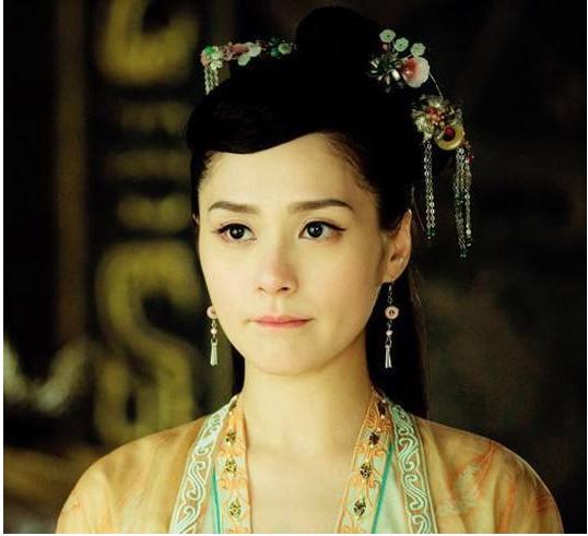 以前低调的阿娇婚后变八卦体质,比好姐妹阿萨话题多人气高 以前低调的阿娇婚后变八卦体质,比好姐妹阿萨话题多人气高