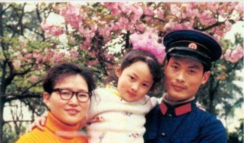孙俪红得发紫两个离开她的男人肠子都悔青了 娘娘孙俪红得发紫,邓超示爱不断,两个离开她的男人肠子都悔青了