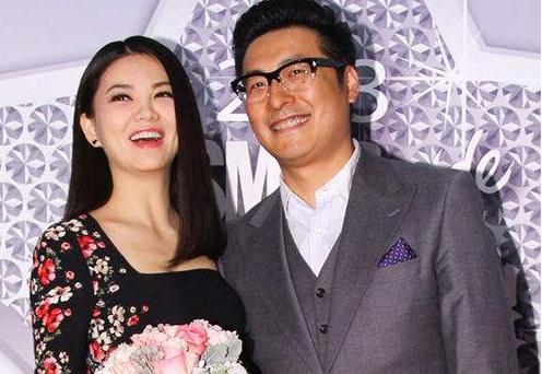 42岁大S与同龄李湘合影,产后难瘦回去的两大名嘴如今都靠PS美着 42岁大S与同龄李湘合影,产后难瘦回去的两大名嘴如今都靠PS美着