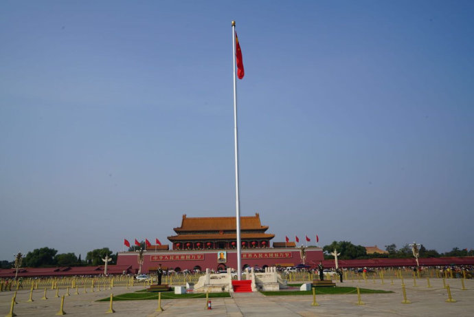 实拍:十一长假期间的天安门广场 实拍:十一长假期间的天安门广场