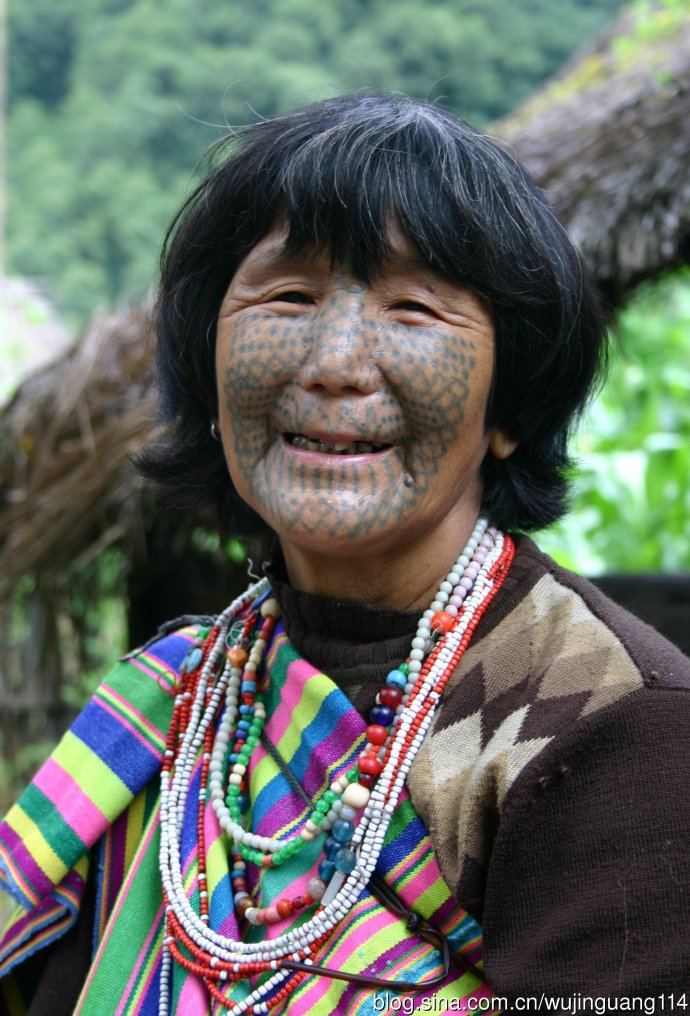 博客乱炖 独龙族人生活在独龙江峡谷与横断山脉纵横交错的